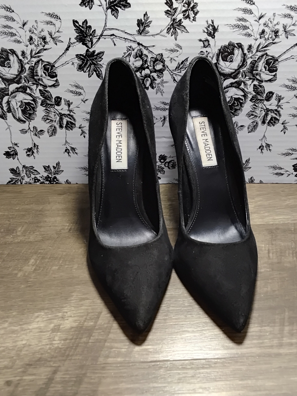 Steve Madden Black Pointed-Toe Suede Stiletto Heels
